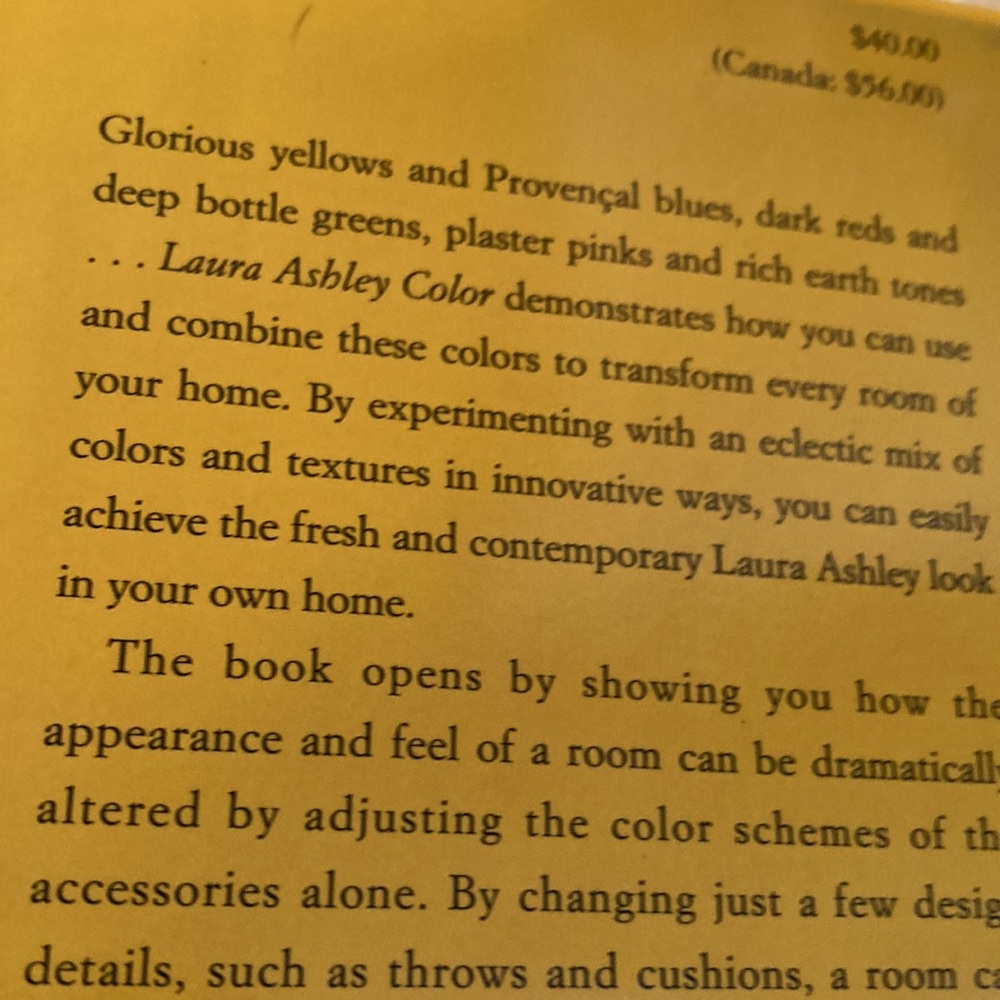 LAURA ASHLEY COLOR BOOK using color to decorate your home.$9 - Picture 4 of 15